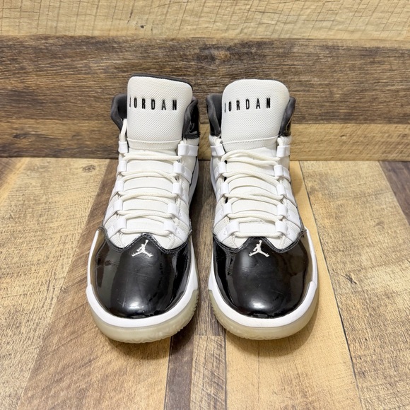 Air Jordan Retro Max Aura Black White Athletic Shoes Size 10 Men / 11.5 Women main image 9
